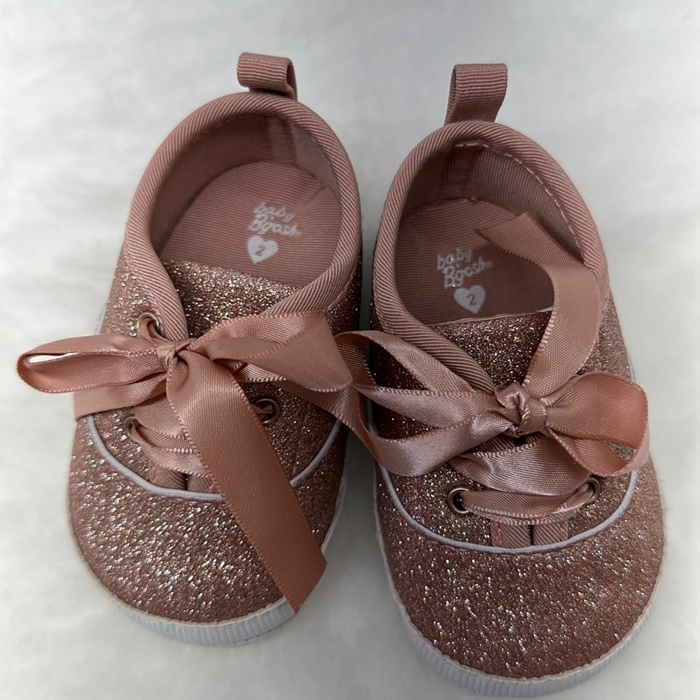 Baby Bgosh in EUC Size:2. (3-6months)